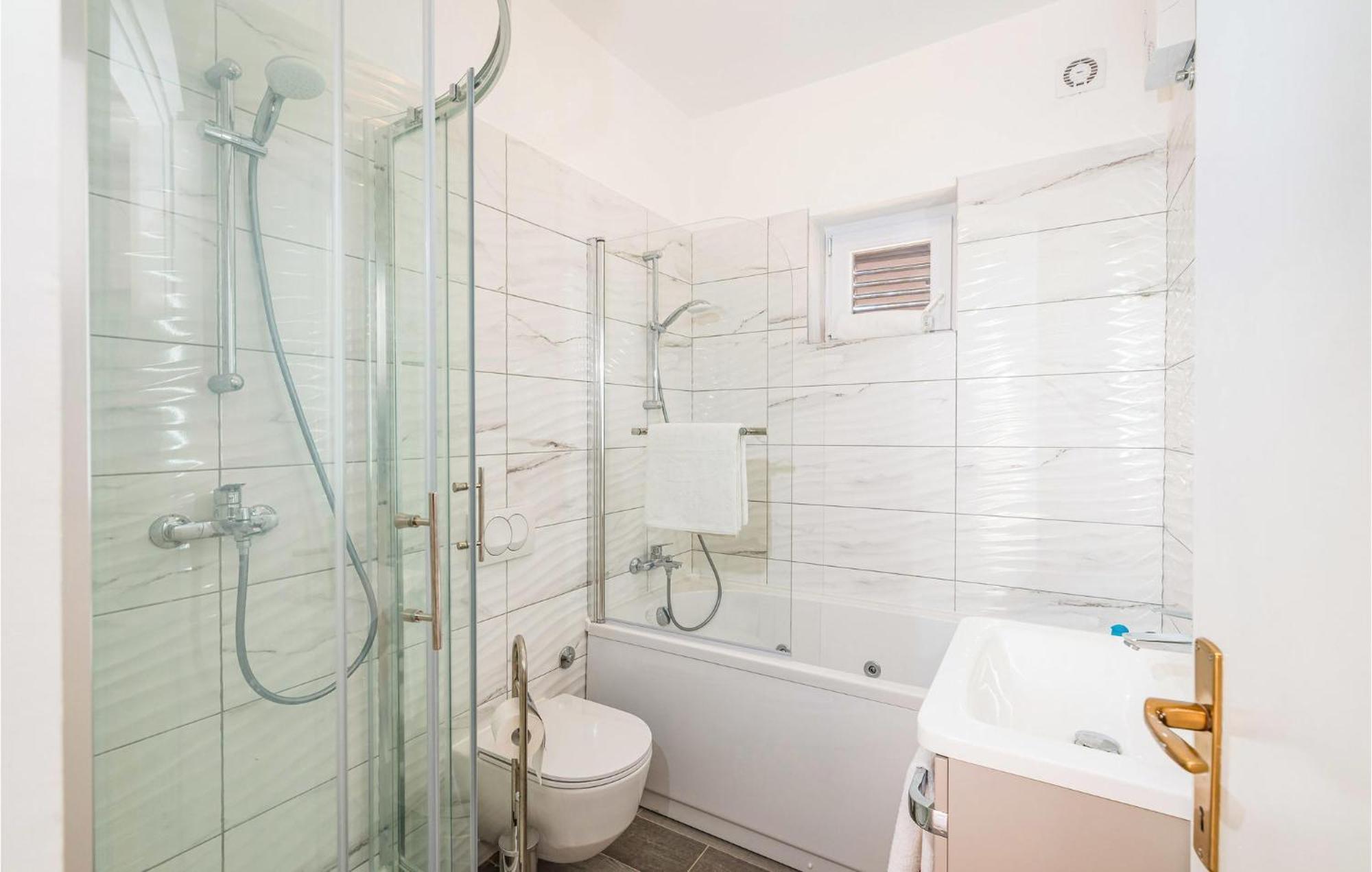 Pet Friendly Home In Murvica With Kitchen Murvica (Policnik) Exterior foto
